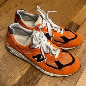 New Balance Teddy Santis x 990v2 women’s size 8.5